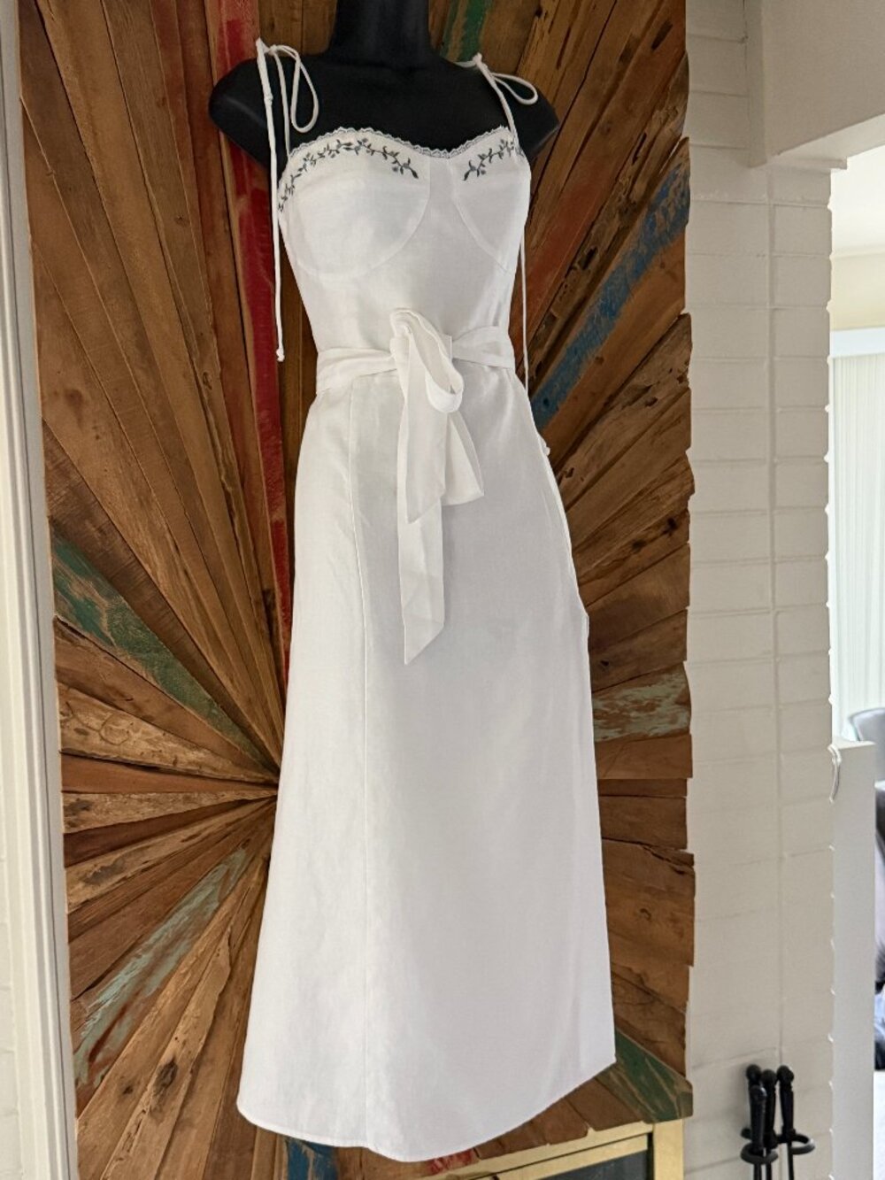 Reformation Kieryn Linen floral embroidery white midi dress Sz 12 - Picture 5 of 15